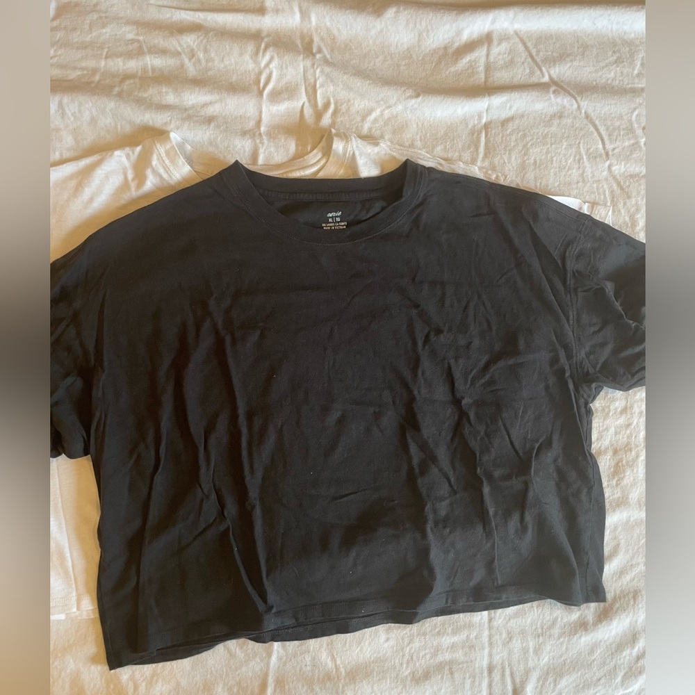 Two pack boxy cropped t shirts from Aerie size XL